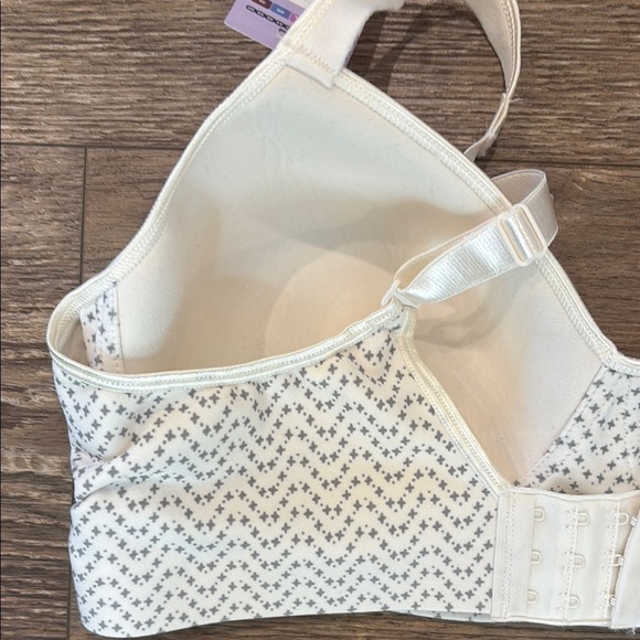 Hanes Women's XL Cream and Gray Smooth Comfort Convertible Wire Free Bra NWT - Picture 8 of 9